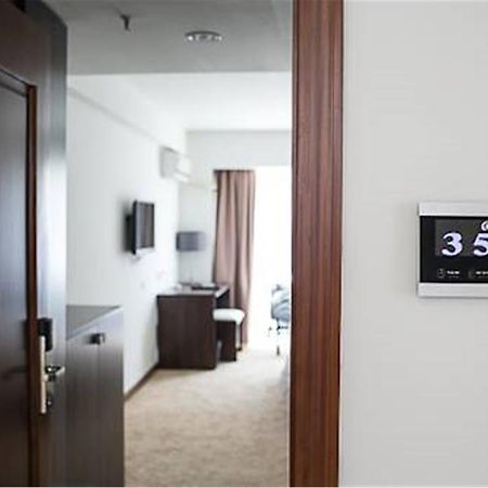 Coinfamily Hotel Σανγκάη Εξωτερικό φωτογραφία